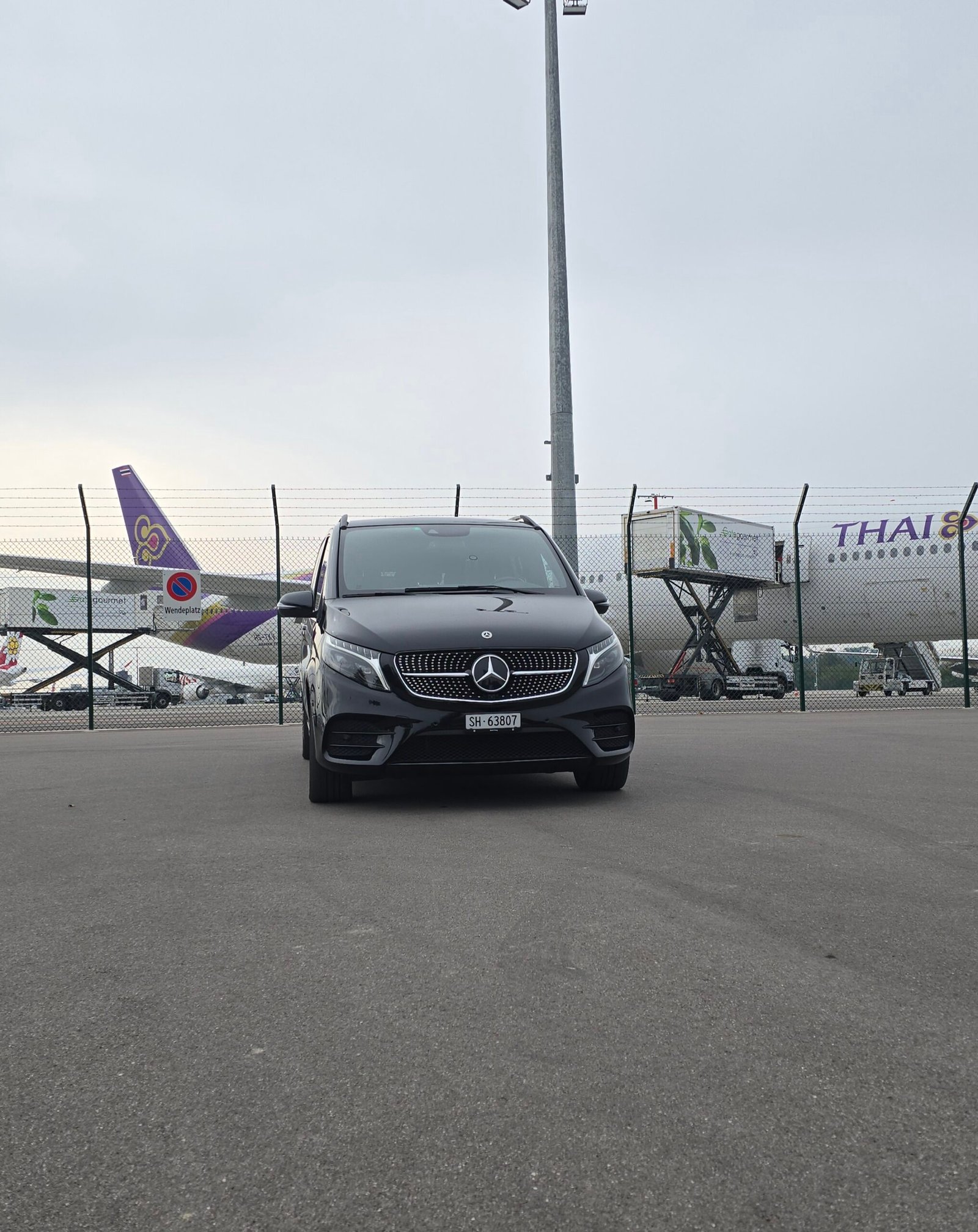 Mercedes-Benz V-Class