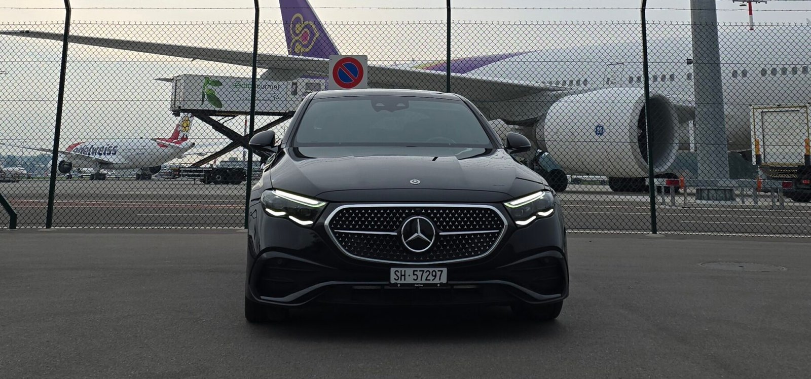Business class sedan from Swiss Journey Transfer
