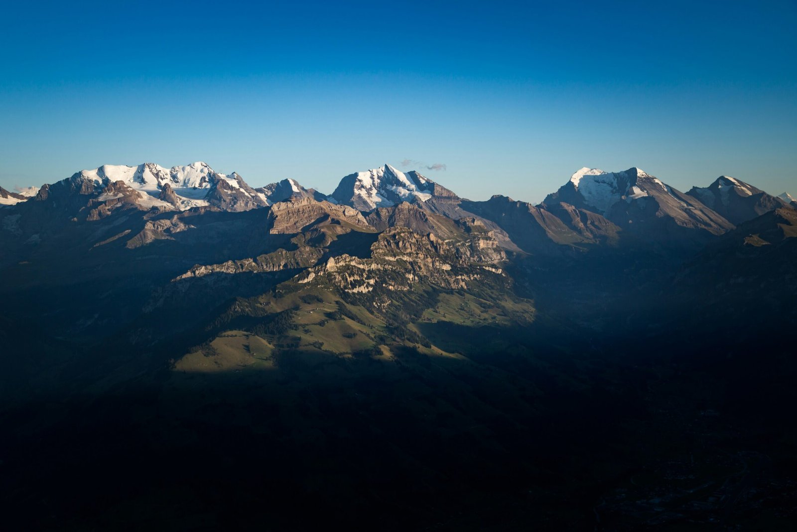 Jungfraujoch + Lauterbrunnen from Zurich photo 7