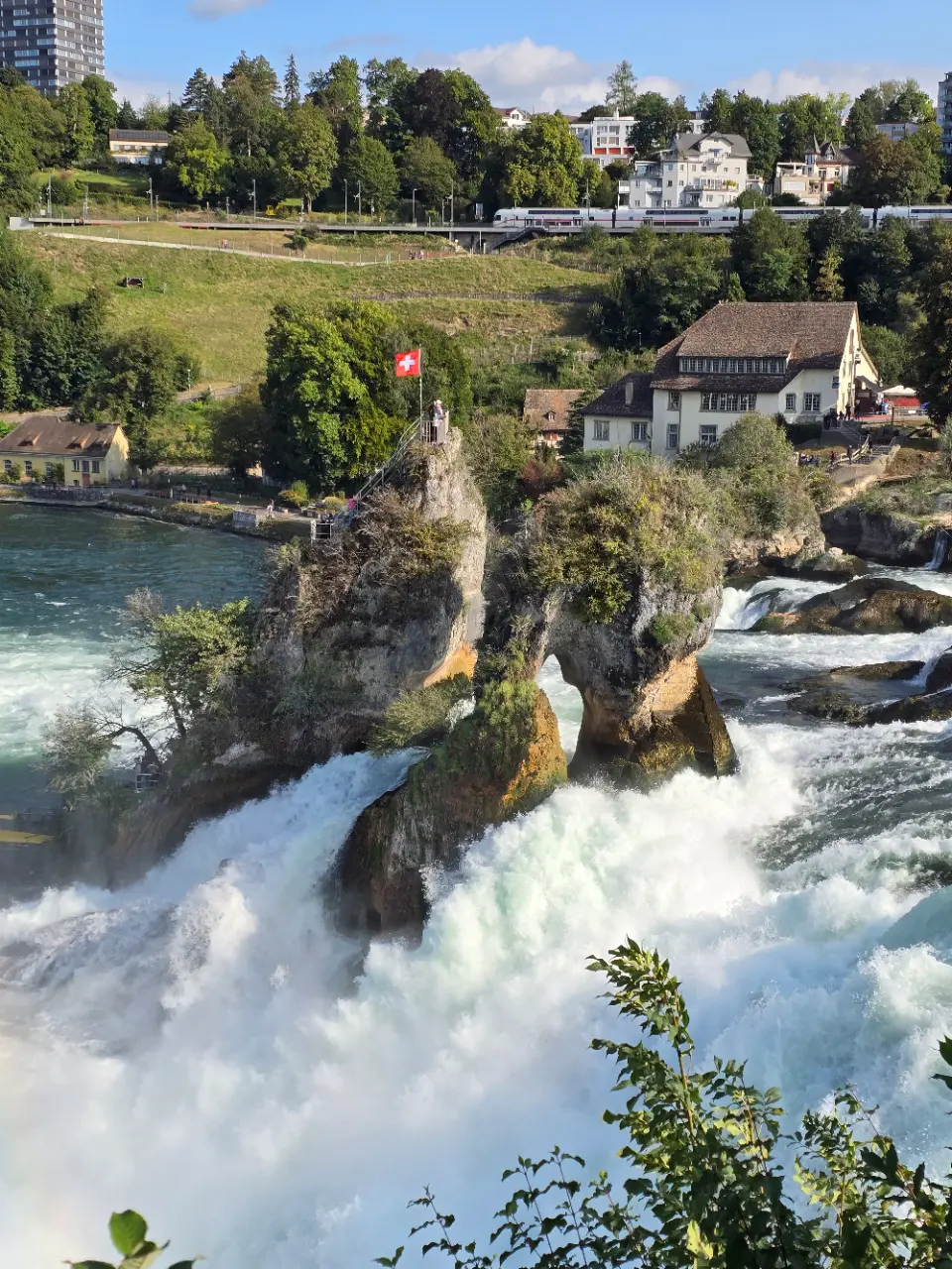 Rhine Falls main photo