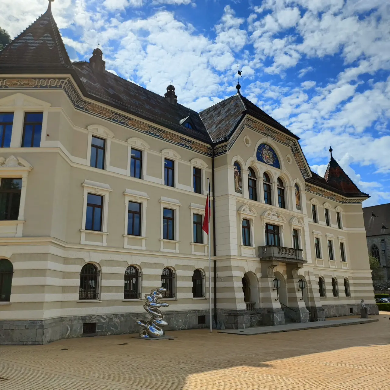 Vaduz & Heidiland photo 1