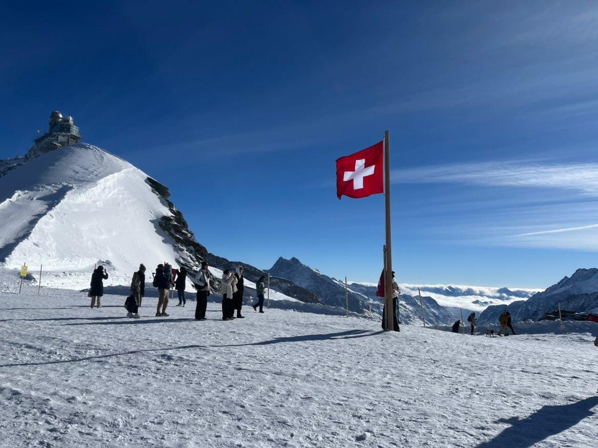 Jungfraujoch + Lauterbrunnen from Zurich photo 8