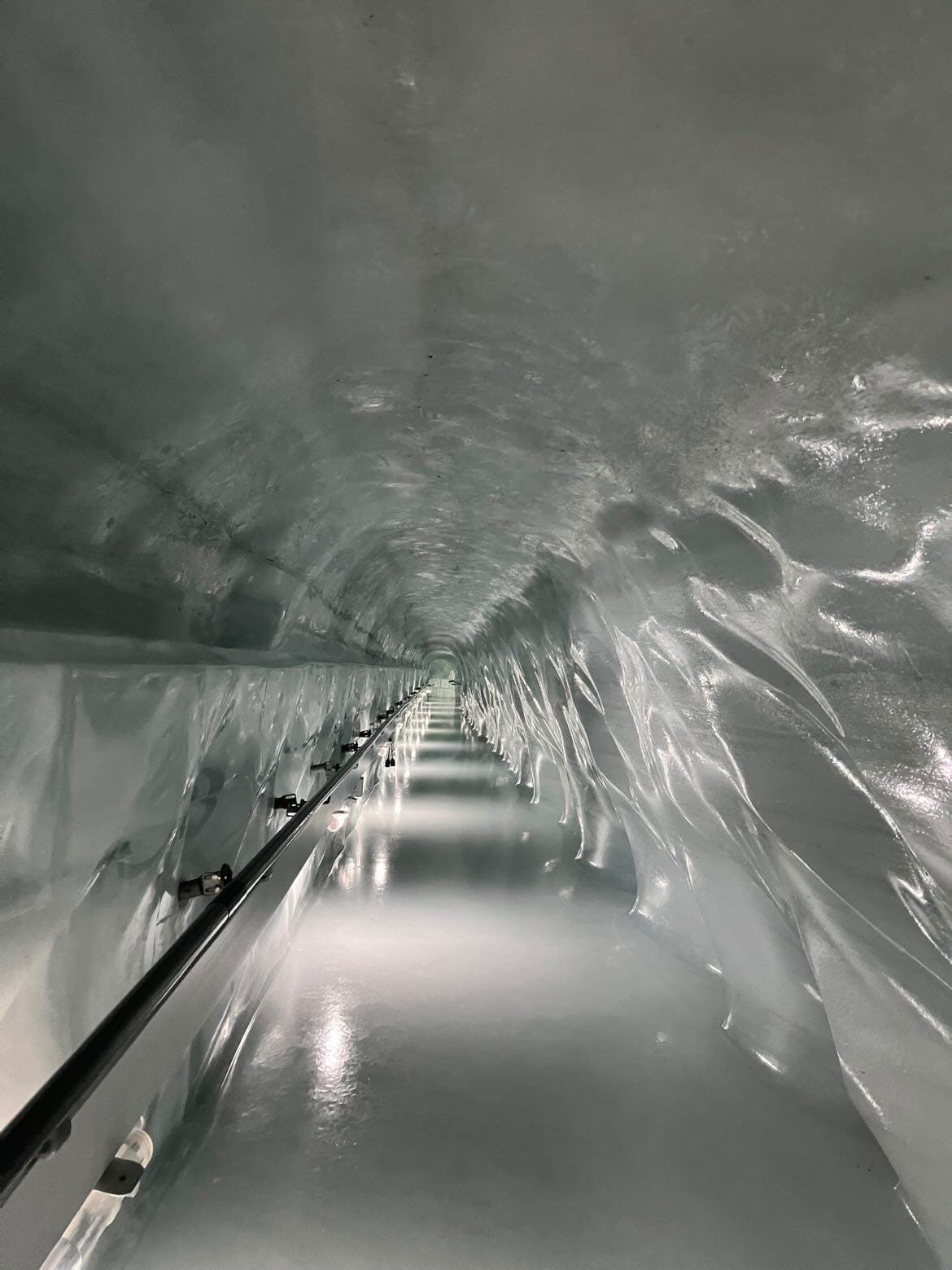 Jungfraujoch + Lauterbrunnen from Zurich photo 11